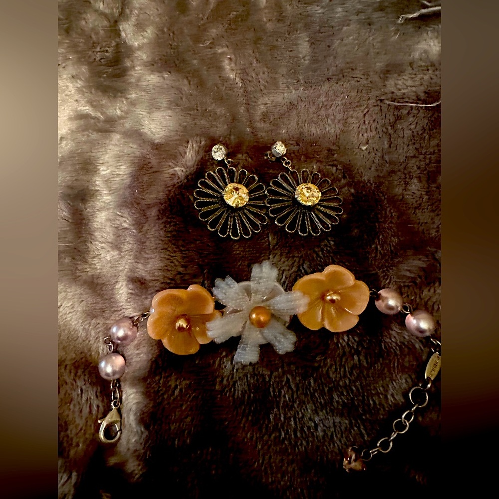 Sabika Earrings ans Bracelet set